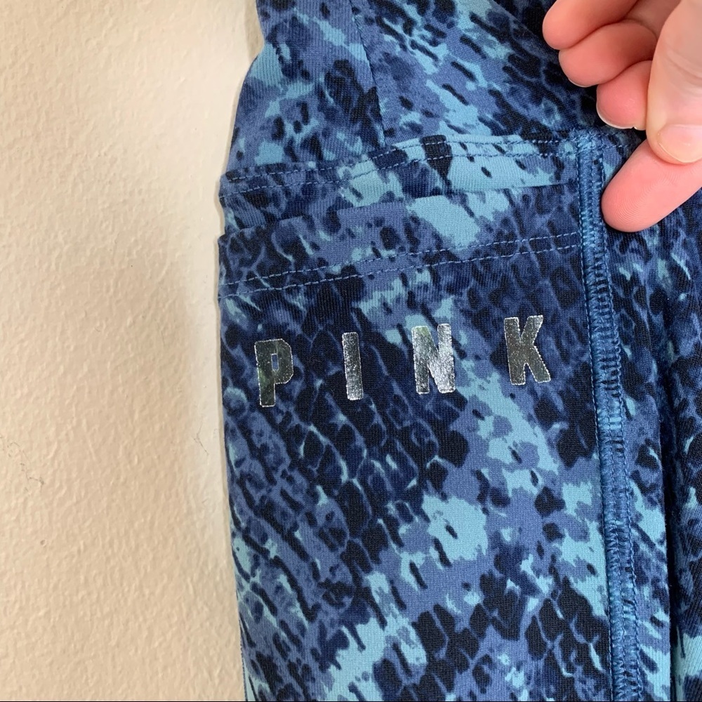 PINK Victoria's Secret Ultimate Leggings Blue Print Athletic Workout XS‎ - Picture 6 of 8